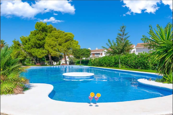 Top Apartment: Sea views, terrace and pool 2 Sereno