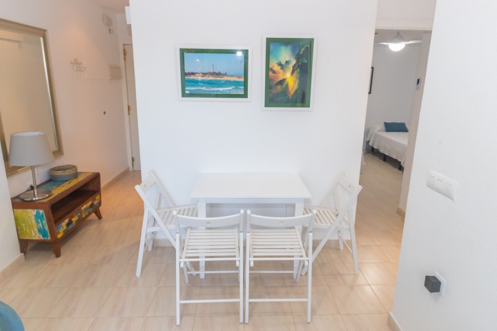 Apartamento Sereno 2 | Piscina, Garaje, Terraza y Playa 13 Sereno
