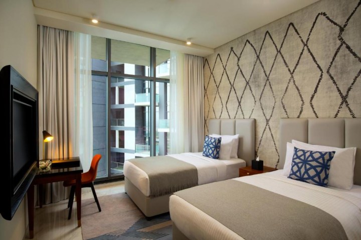 Premium Three Bedroom Apartment Near Business Bay 14 Luxury Bookings