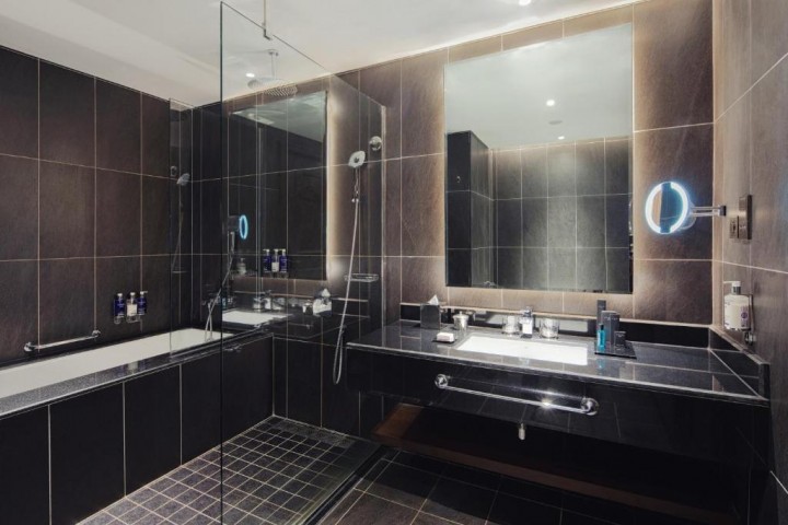 Ultra Luxury One Bedroom Apartment In Jumeirah 17 Luxury Bookings