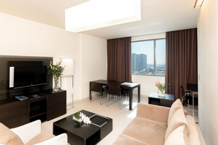 One Bedroom Apartment Near Marina Mall 7 Luxury Bookings