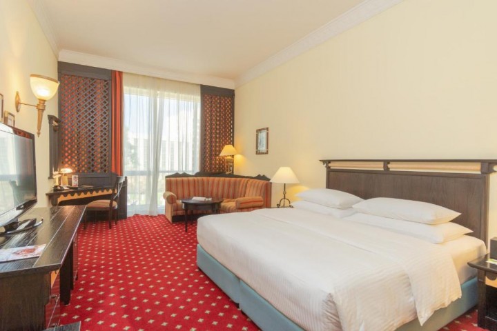 Deluxe Room Near Carrefour Garhoud 0 Luxury Bookings