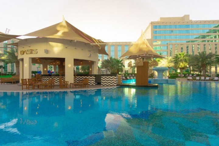 Deluxe Room Near Carrefour Garhoud 7 Luxury Bookings