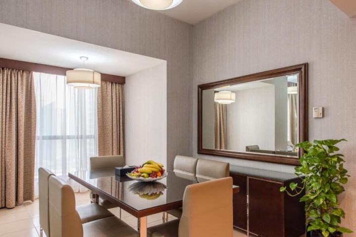 Two Bedroom Apartment In Jbr Sadaf Building 4 Luxury Bookings