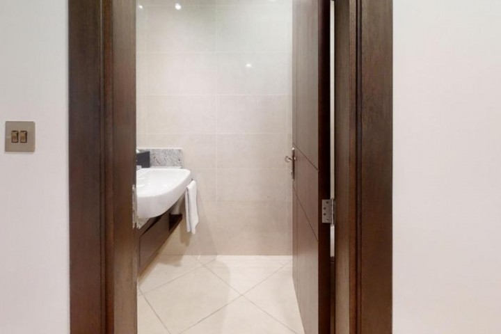 One Bedroom Apartment Near Al Jaddaf Metro Ac 10 Luxury Bookings
