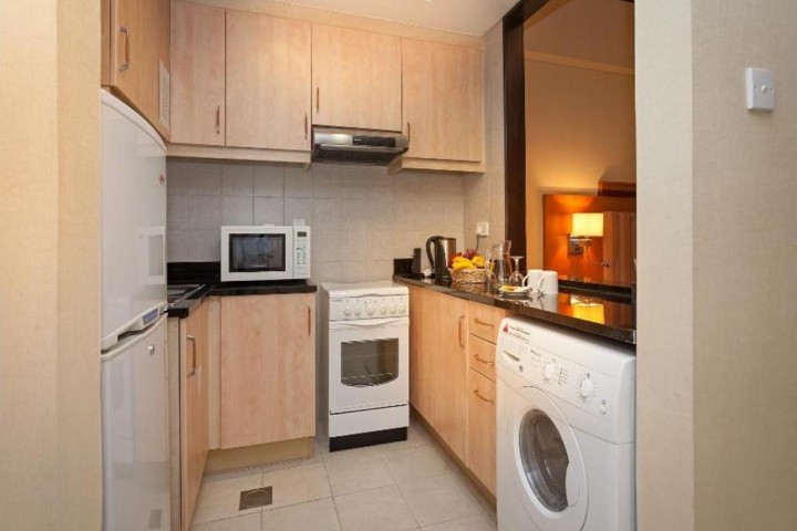 One Bedroom Apartment Near Gardens Metro Ab 6 Luxury Bookings