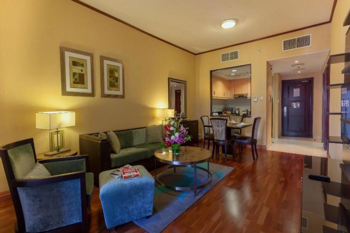One Bedroom Apartment Near Gardens Metro Ab 11 Luxury Bookings