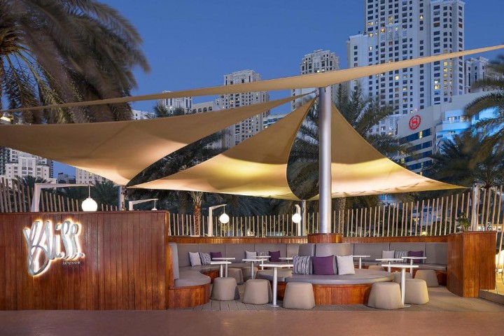 Club Suite Room In Jbr Near Mall of the Emirates 4 Luxury Bookings