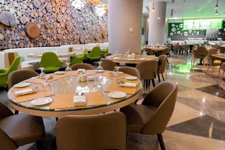 Sky Classic Room Near Mall City Center Deira 11 Luxury Bookings