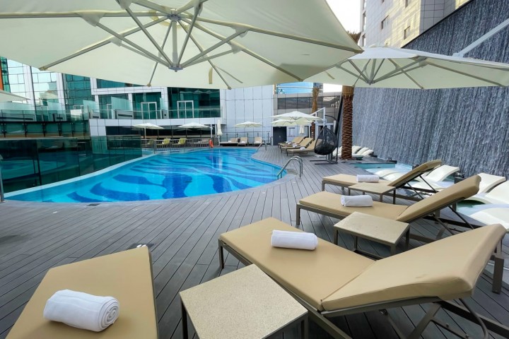 Sky Premium Room Near Mall City Center Deira 22 Luxury Bookings