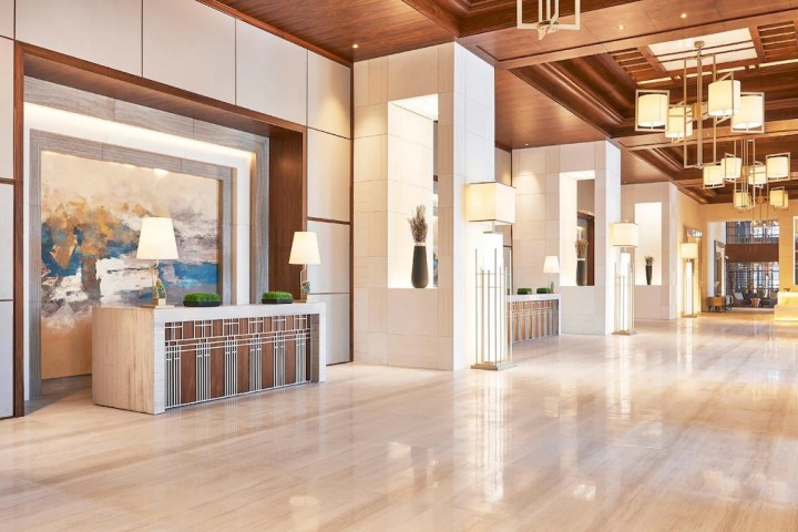 Luxury Deluxe Room On Sheikh Zayed Road. 22 Luxury Bookings