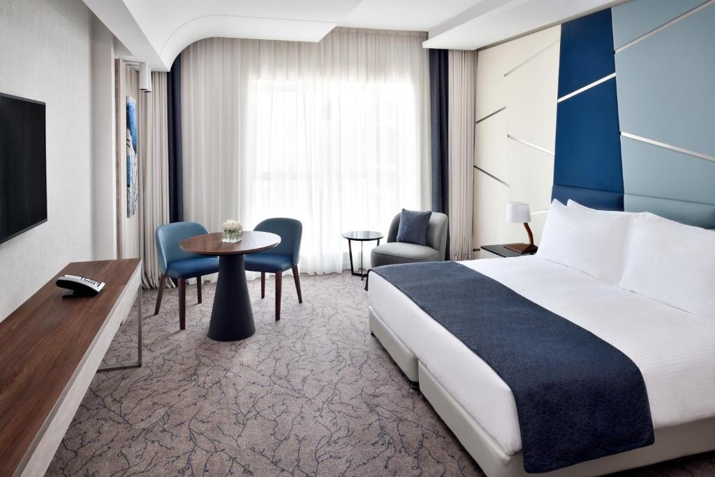 Deluxe Room In Downtown Near Dubai Mall Luxury Bookings