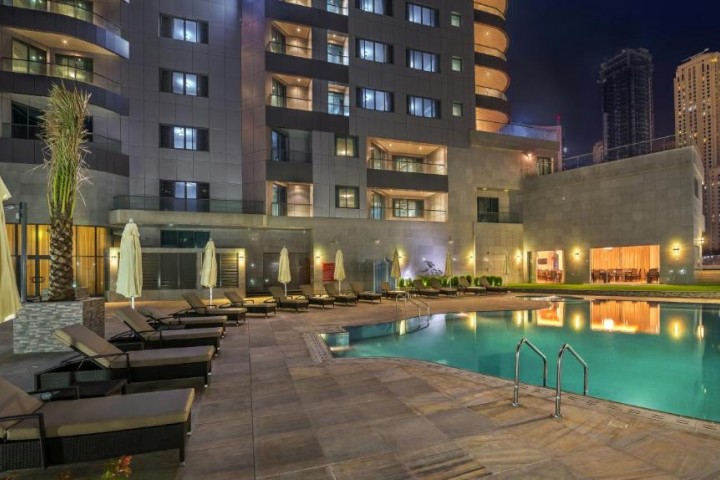Three Bedroom Apartment In Dubai Marina 11 Luxury Bookings