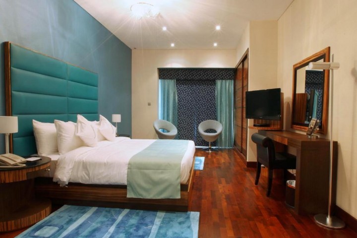 Three Bedroom Apartment Near Business Bay Metro 0 Luxury Bookings