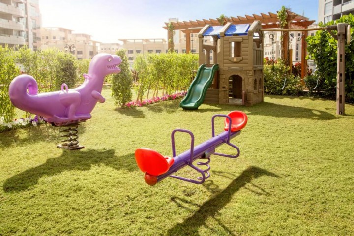 Executive 3br Apartmnt near internet metro station 12 Luxury Bookings