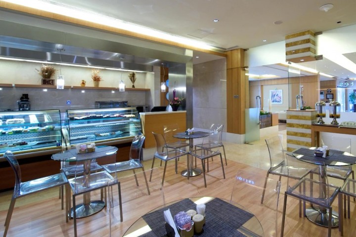 Two Bedroom Apartment Near Al Khan 2 Luxury Bookings