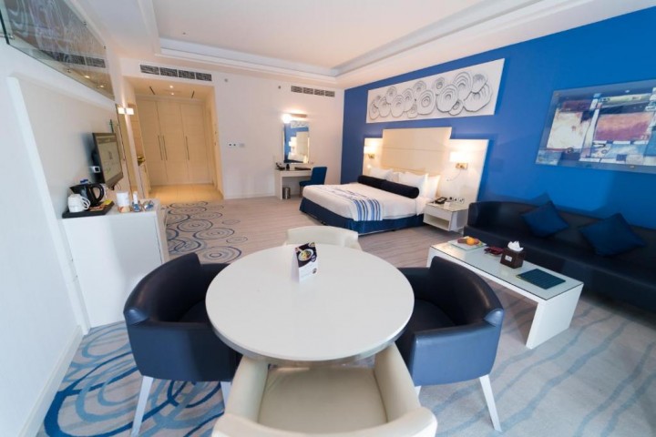 Junior Suite Near Hamdan Street By LuxuryBookings 8 Luxury Bookings