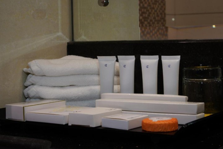 Junior Suite Near Hamdan Street By LuxuryBookings 17 Luxury Bookings
