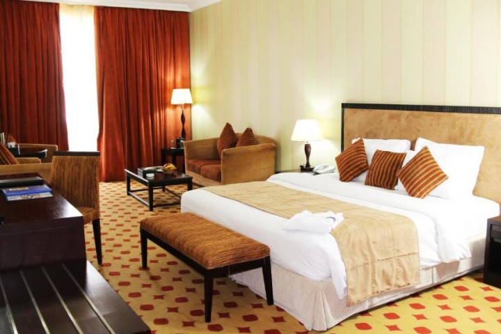 Junior Suite Room Near LULU Express 0 Luxury Bookings