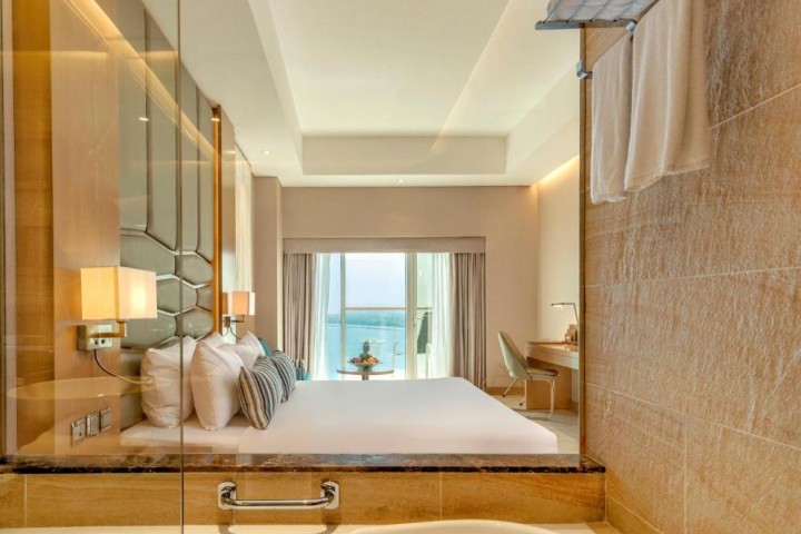 Luxury Deluxe Room In Palm By Luxury Bookings 22 Luxury Bookings