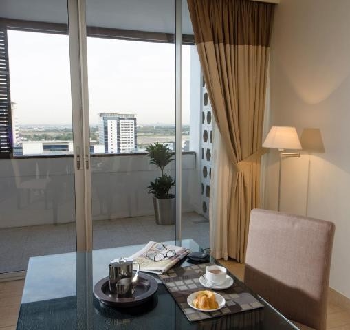 Deluxe Two Bedroom Apartment Near Wtc Metro 5 Luxury Bookings
