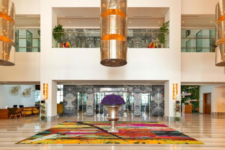 Deluxe Room in Business Bay By Luxury Bookings 3 Luxury Bookings