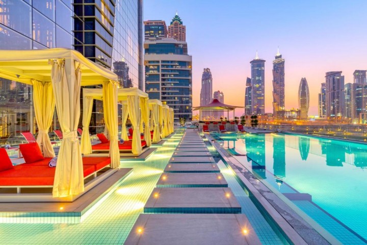 Deluxe Room in Business Bay By Luxury Bookings 14 Luxury Bookings