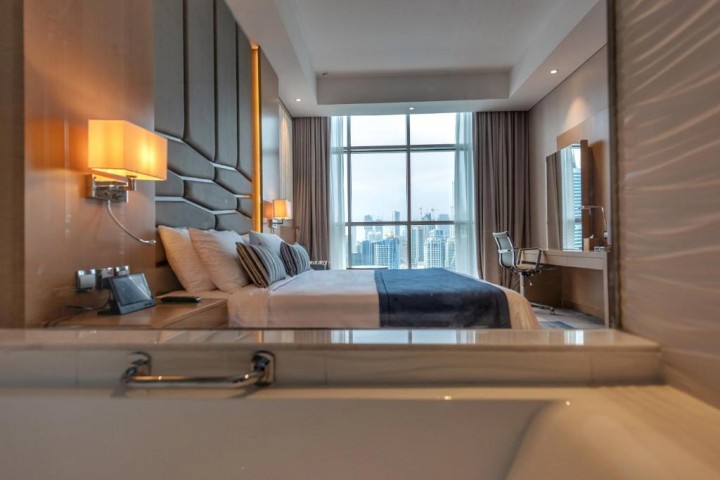 Deluxe Room in Business Bay By Luxury Bookings 1 Luxury Bookings