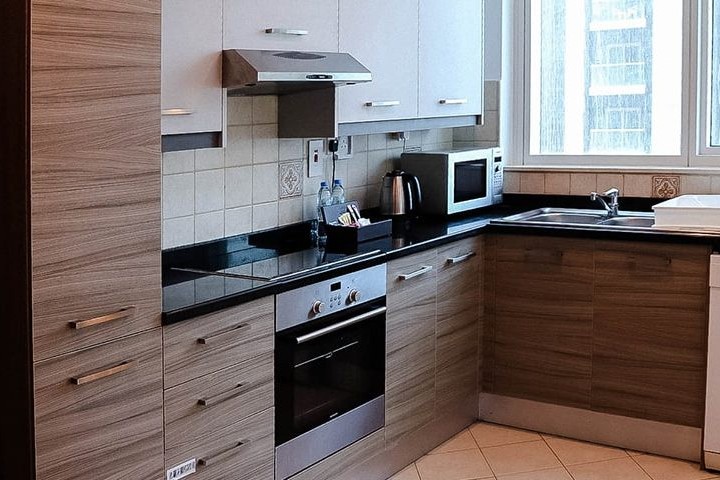 Deluxe Two Bedroom In Marina By Luxury Bookings 9 Luxury Bookings