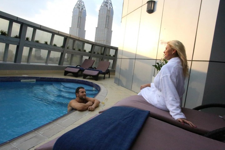 One Bedroom Apartment Near internet Metro Station 1 Luxury Bookings