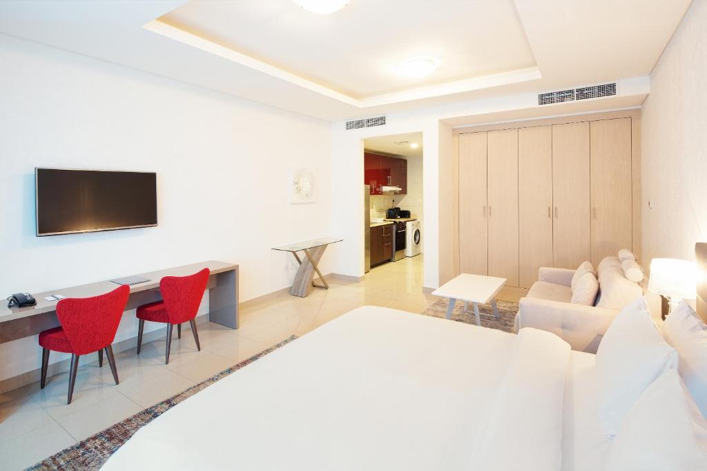 Standard Studio Apartment Near Fmart Marina Luxury Bookings