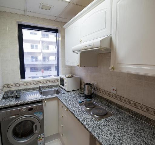 Studio Apartment Near Musallah Tower 10 Luxury Bookings