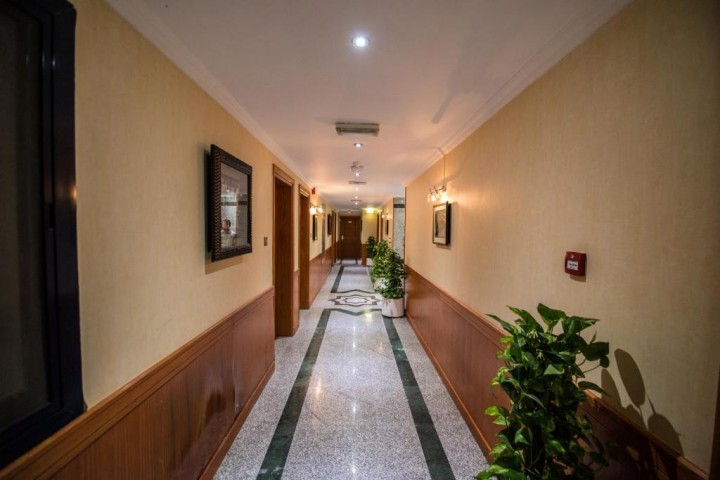 Studio Apartment Near Musallah Tower 15 Luxury Bookings