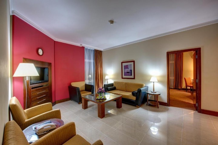 One Bedroom Apartment Near Al Maya Supermart 13 Luxury Bookings