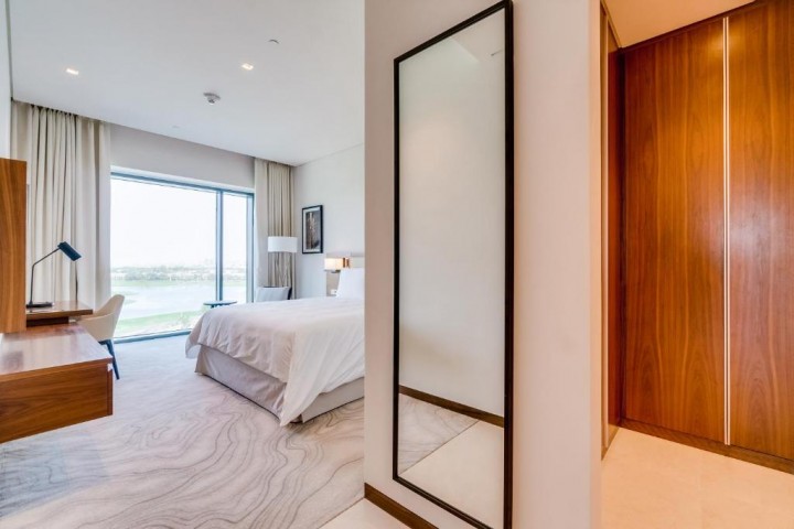 Three Bedroom Apartment Near Emirates Golf Club 20 Luxury Bookings