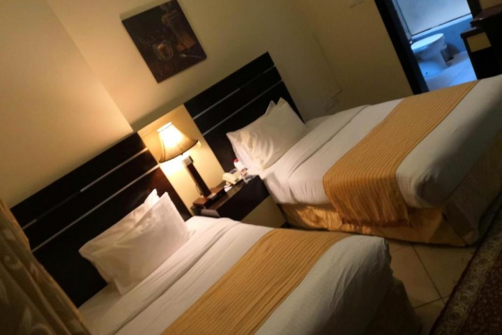 One Bedroom Apartment Near Al Shafar building 1 12 Luxury Bookings