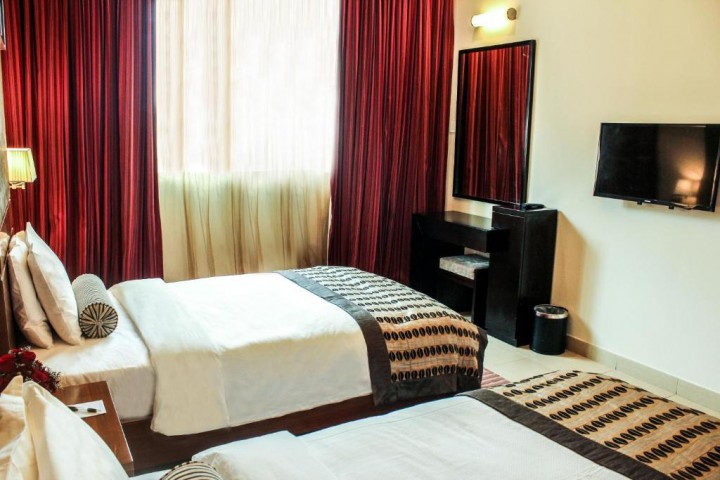 Two Bedroom Apartment Near Al Bader Mini Mart 17 Luxury Bookings