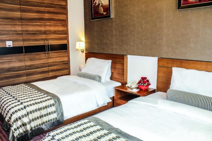 Two Bedroom Apartment Near Al Bader Mini Mart 18 Luxury Bookings