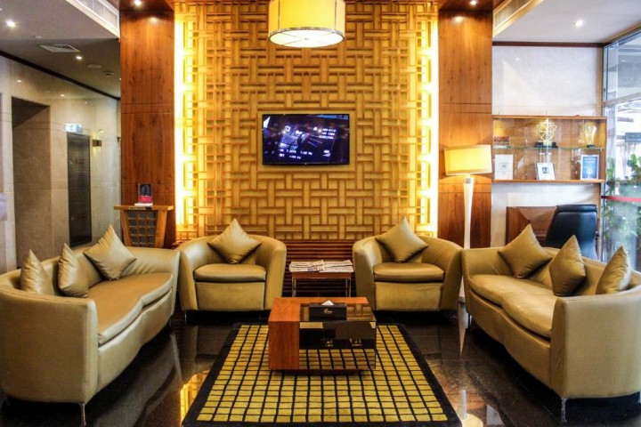 Two Bedroom Apartment Near Al Bader Mini Mart 24 Luxury Bookings