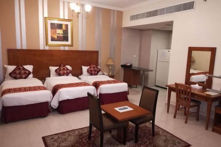 One Bedroom Apartment Near Nesto Hypermarket 10 Luxury Bookings