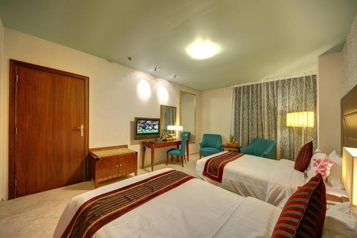Studio Apartment Near by Day To Day Al Karama 11 Luxury Bookings