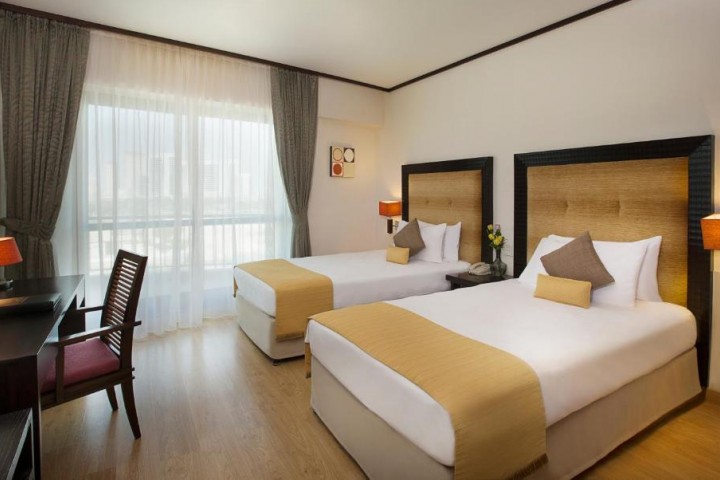 Two Bedroom Apartment Near Pk Mart Supermarket. 5 Luxury Bookings
