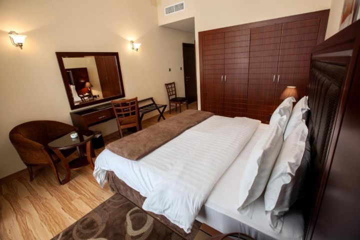 Executive1 Bedroom Apartment Near Al Maya Market 1 Luxury Bookings
