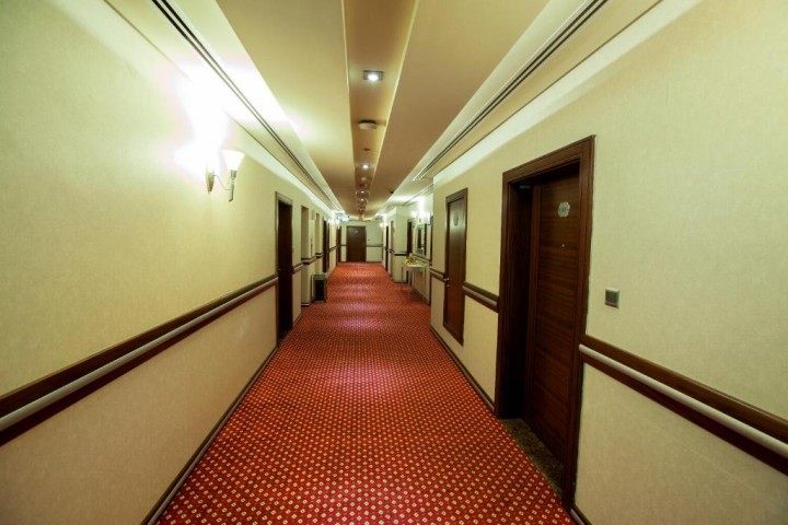 Executive1 Bedroom Apartment Near Al Maya Market 8 Luxury Bookings