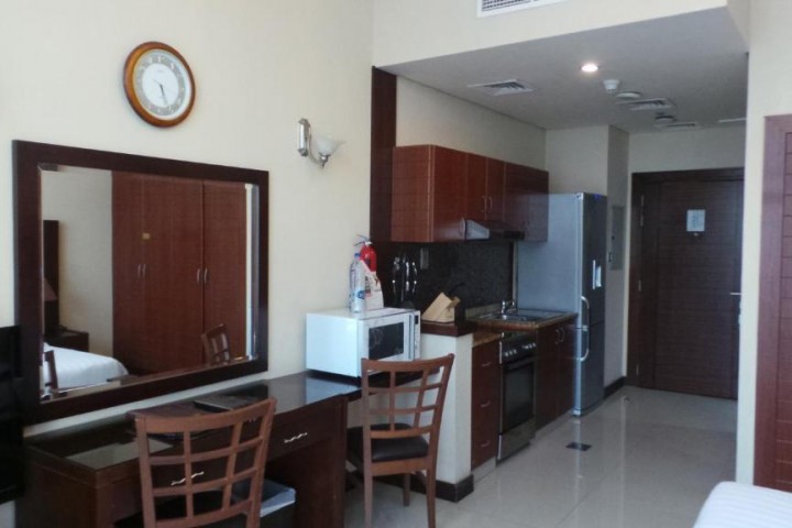 Executive1 Bedroom Apartment Near Al Maya Market 15 Luxury Bookings