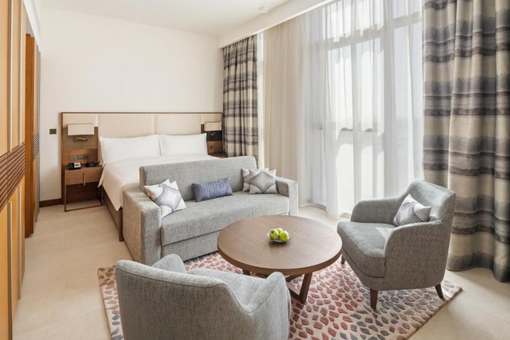 One Bedroom Suite Near Al Maktoum Airport 8 Luxury Bookings