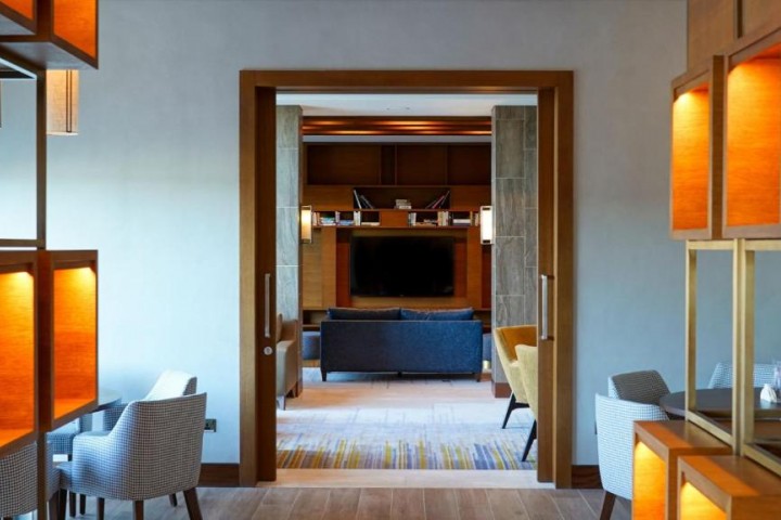 One Bedroom Suite Near Al Maktoum Airport 17 Luxury Bookings