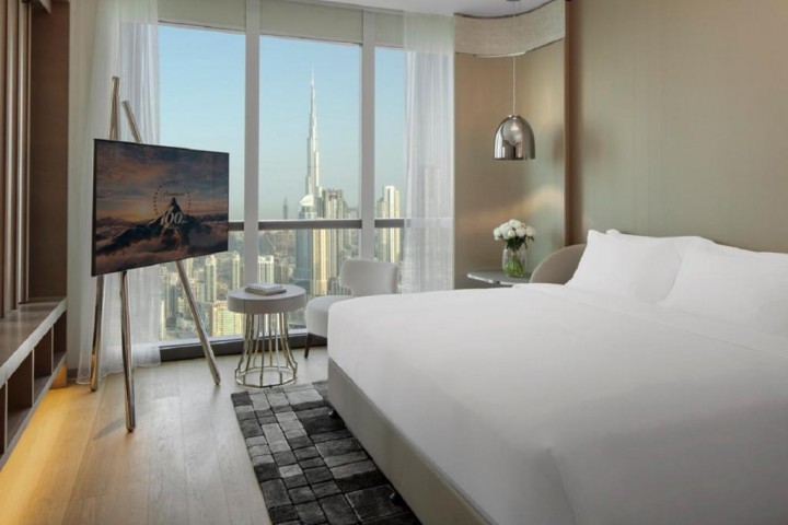 Charleston Suite Room Near Damac Royal Business. 18 Luxury Bookings