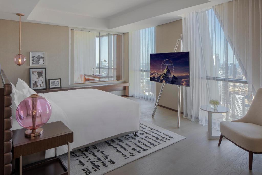 Luxury Suite Room Near Damac Royal Business bay. Luxury Bookings