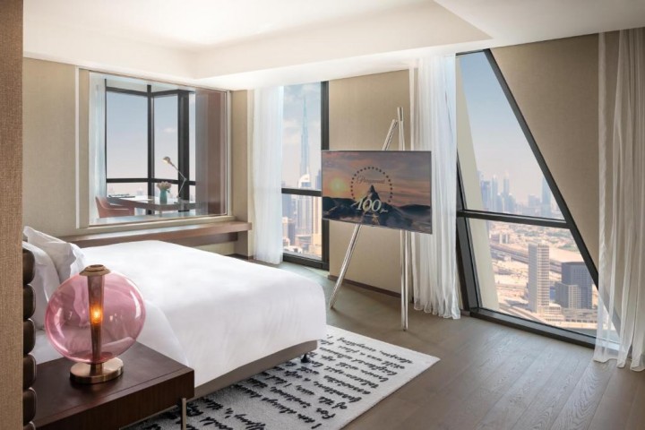 Luxury Suite Room Near Damac Royal Business bay. 22 Luxury Bookings